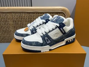 Replica Louis Vuitton Trainer