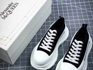 Relipca Alexander McQueen Deck Plimsoll